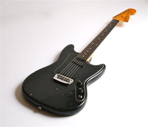 fender musicmaster wikipedia.